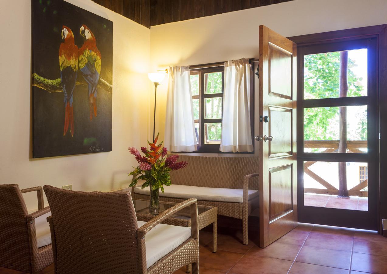 دومينيكال Coconut Grove Oceanfront Cottages المظهر الخارجي الصورة